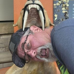 Meet your Posher, Bill